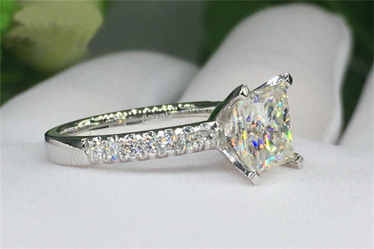 Кольцо из белого золота 10K Au – обзор и цена Moissanite Engagement Ring 1 Carat