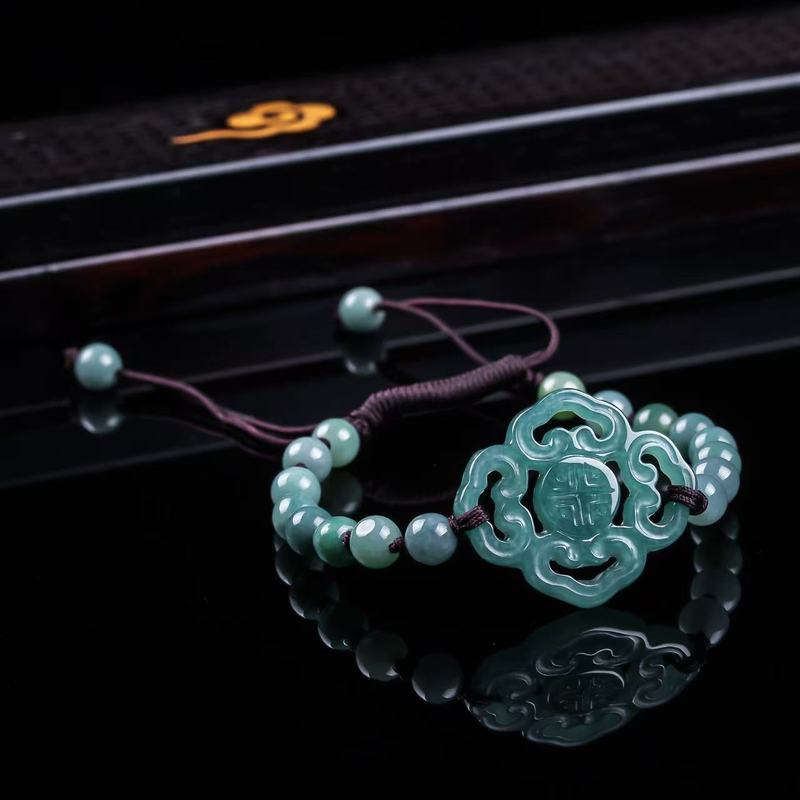 Браслет из натурального жадеит – обзор и цена Bracelets