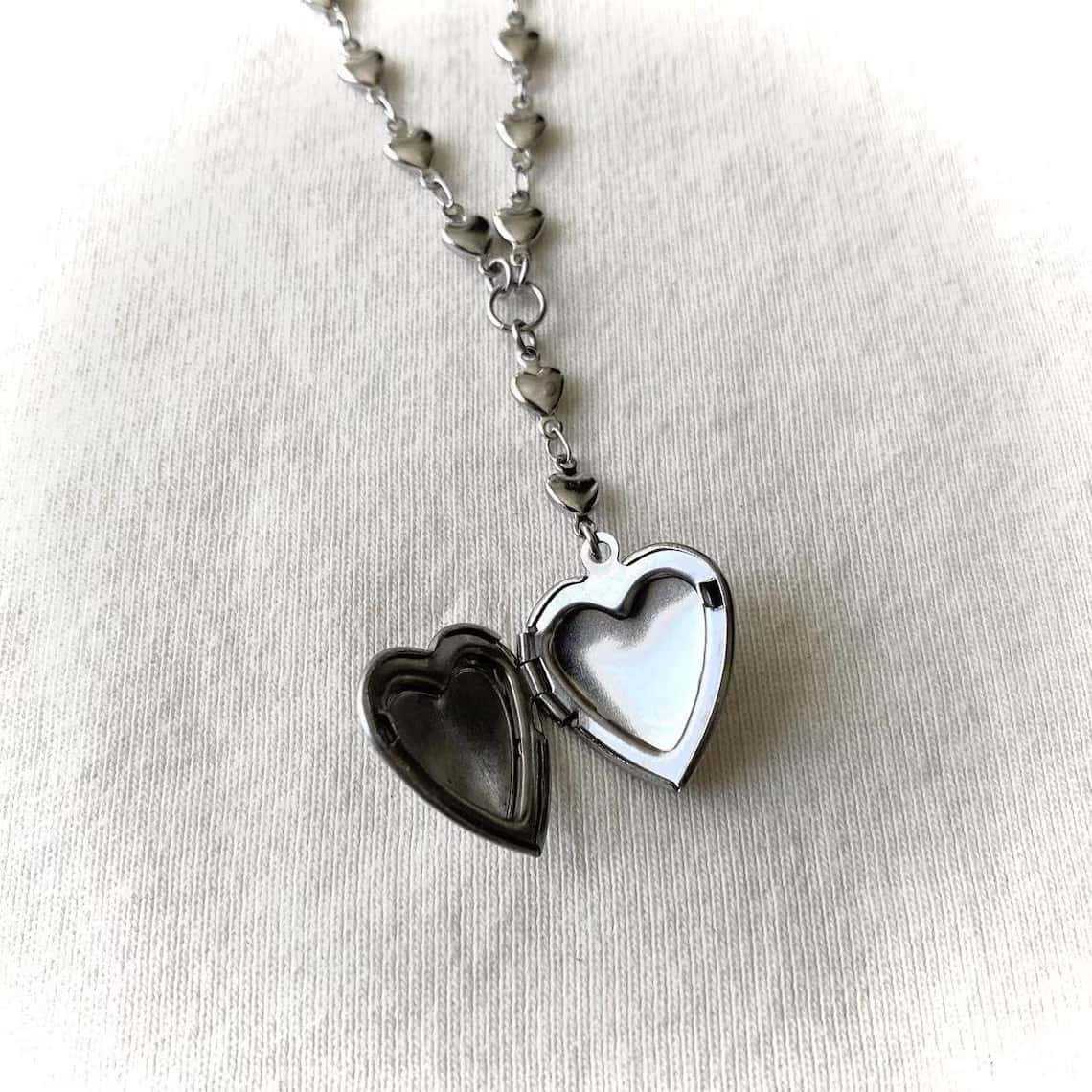 Ожерелье-цепочка-лариат с четк – обзор и цена Heart Locket Necklace Photo