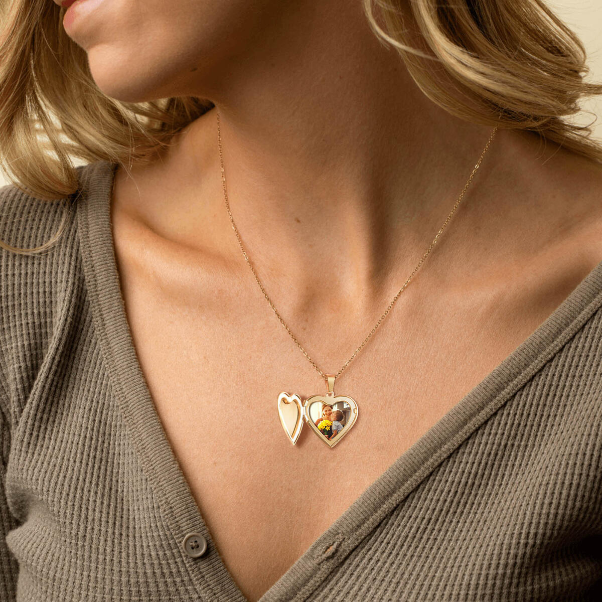 Ювелирные изделия из нержавеющ – обзор и цена Heart Locket Necklace Photo