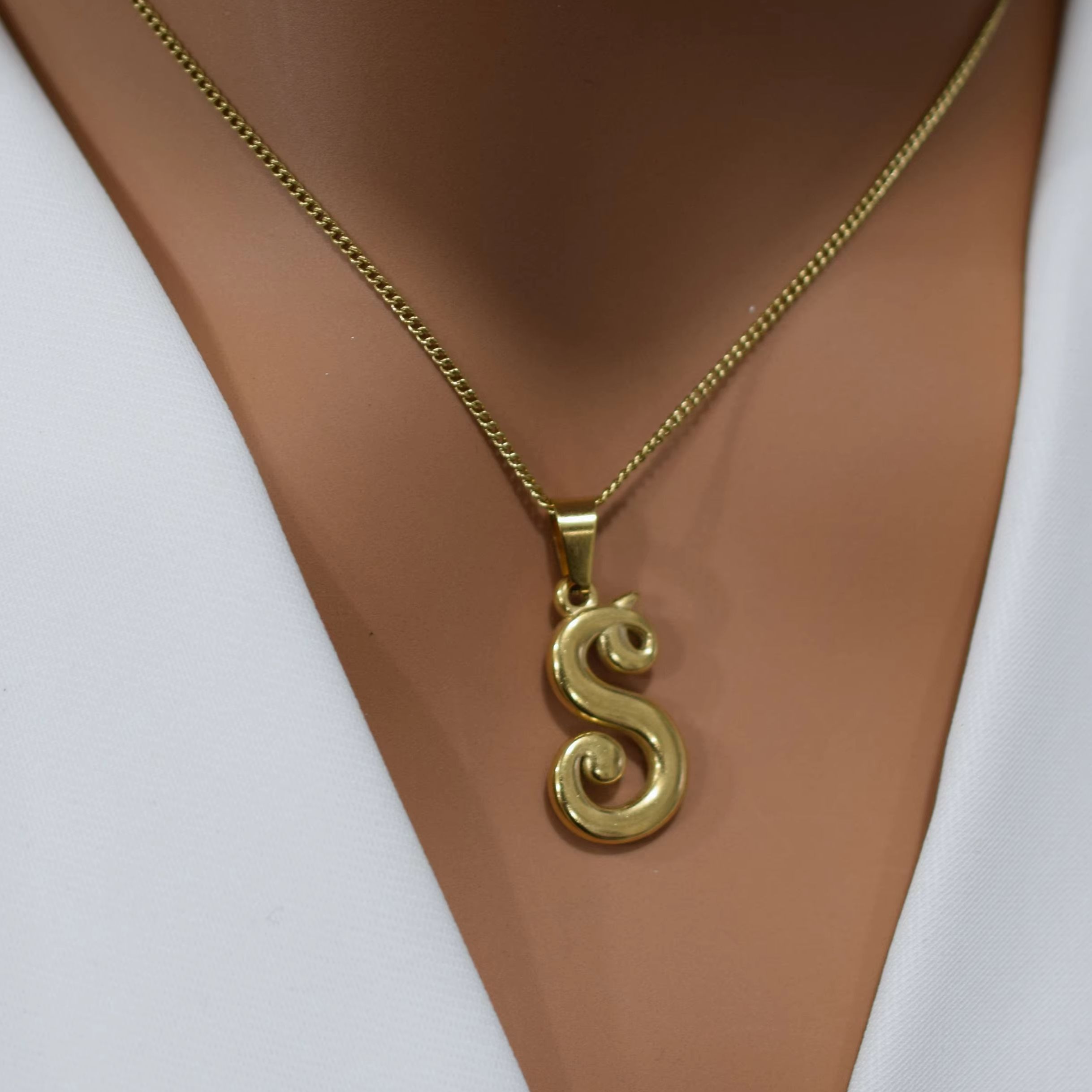 Винтажный кулон с алфавитом из – обзор и цена Initial Letter Necklace 18K Gold