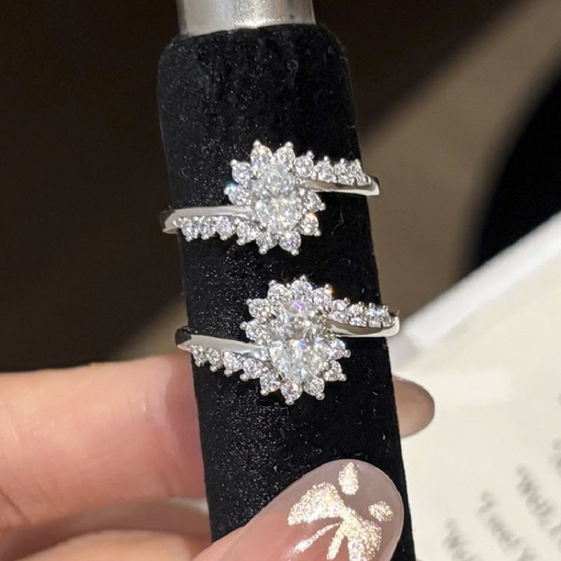 Роскошное женское обручальное  – обзор и цена Moissanite Engagement Ring 1 Carat
