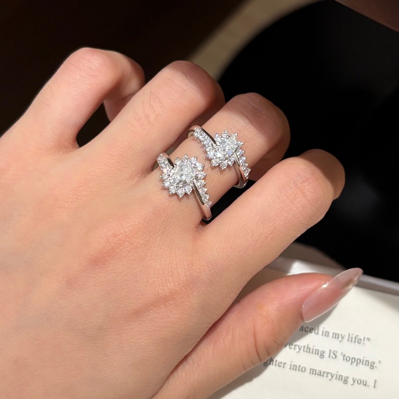 Роскошное женское обручальное  – обзор и цена Moissanite Engagement Ring 1 Carat