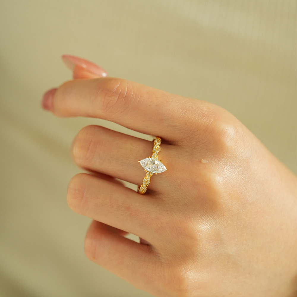 Кольцо Lumira из 100% 18-карат – обзор и цена Moissanite Engagement Ring 1 Carat